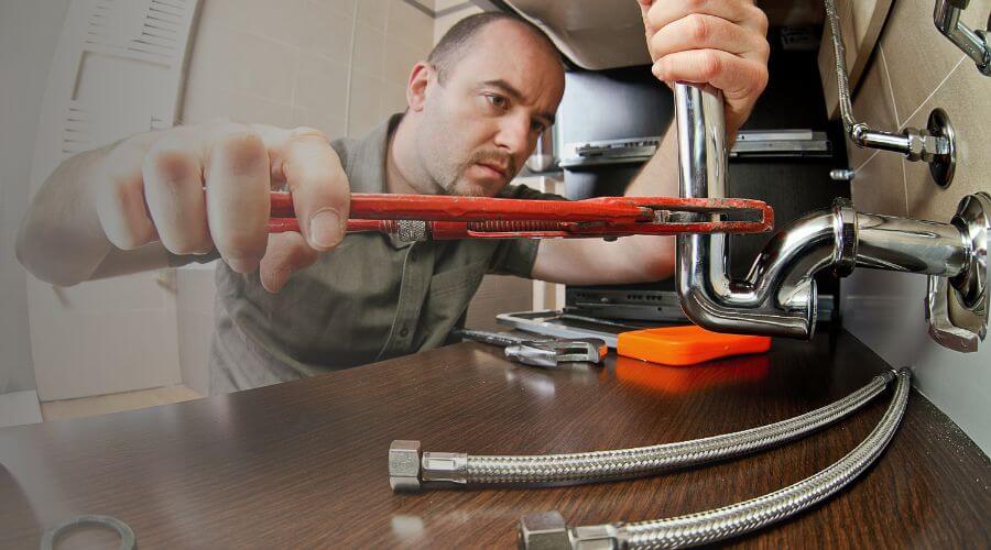 Expert burst pipe repair services in Hartselle, AL